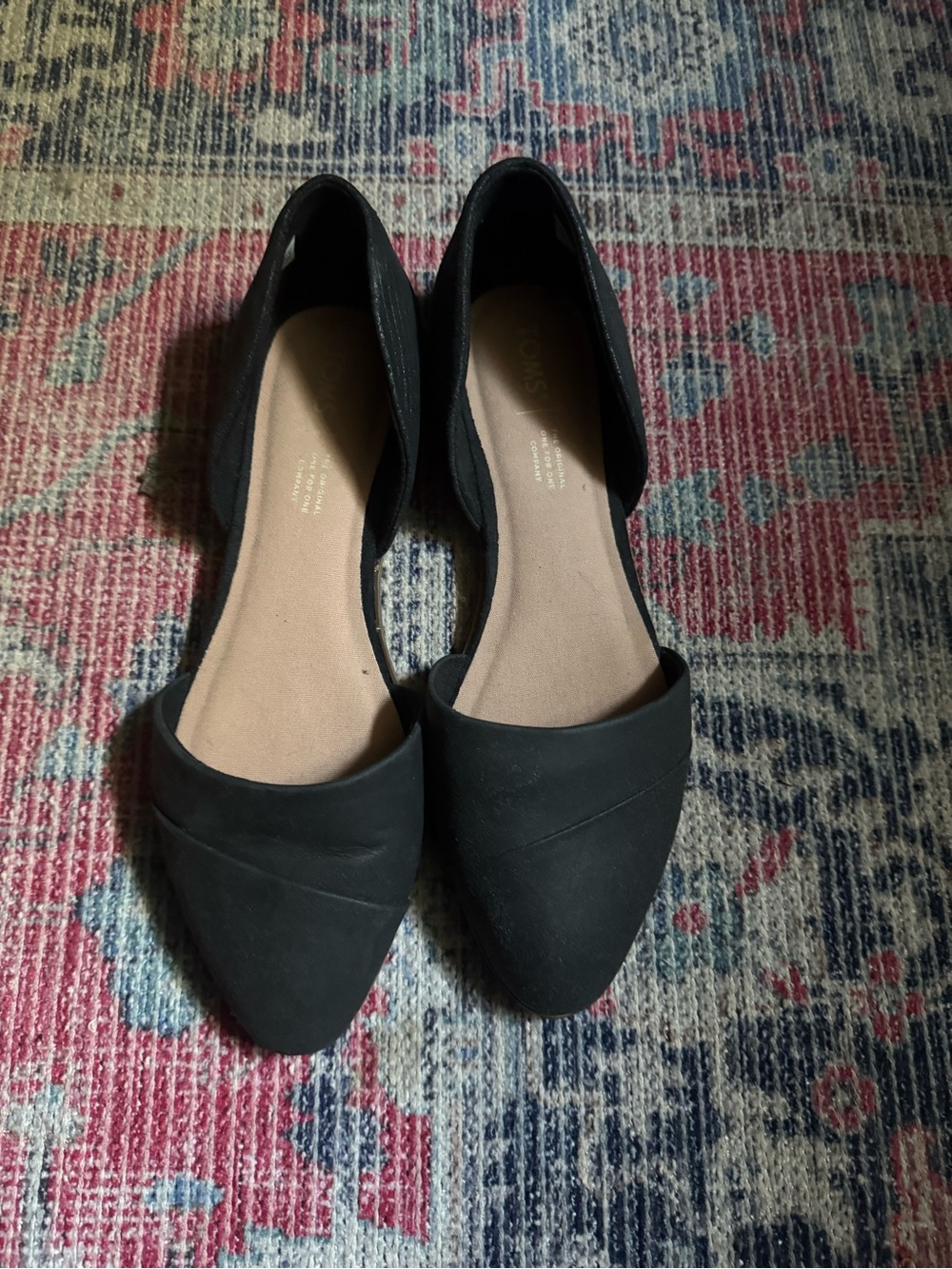 Toms Black Pointed D'Orsay Flats